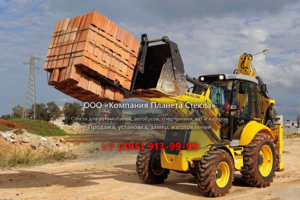 Стекло для экскаваторов-погрузчиков New Holland B110 4PT