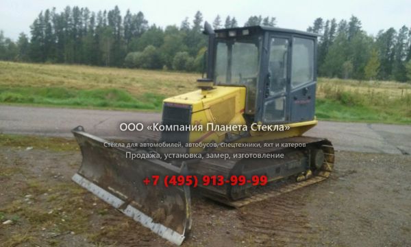 Стекло для гусеничных бульдозеров New Holland DC70 LGP