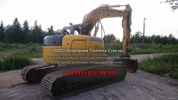 Стекло для гусеничных экскаваторов New Holland E200SR