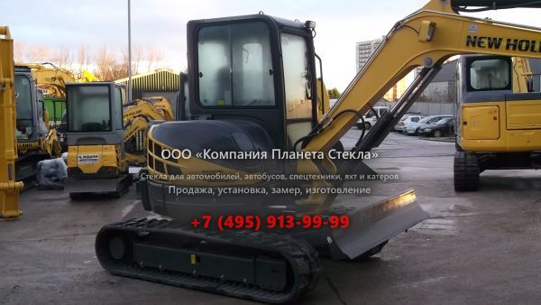 Стекло для гусеничных мини-экскаваторов New Holland E55B
