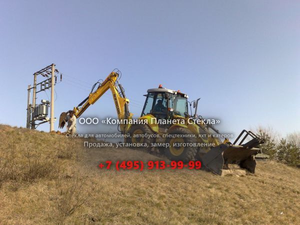 Стекло для экскаваторов-погрузчиков New Holland LB115