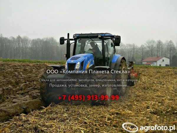 Стекло для тракторов New Holland T6050 Delta