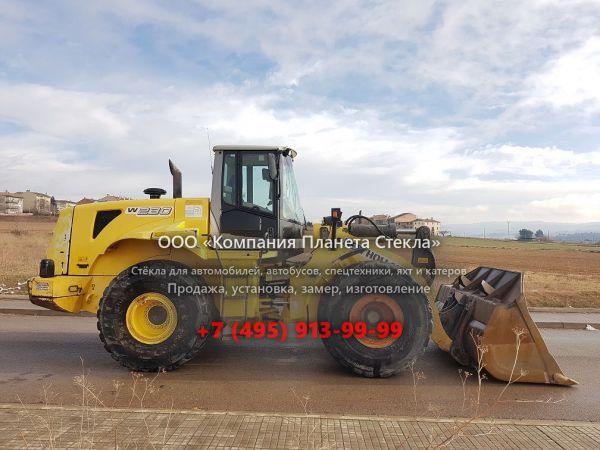 Стекло для колёсных погрузчиков New Holland W 230