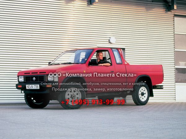 Стекло для Nissan Pick UP King Cab пикап 1985 - 1992, D21
