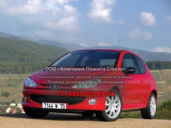 Стекло для Peugeot 206 хетчбэк 2002 - 2009, 1 поколение [рестайлинг]