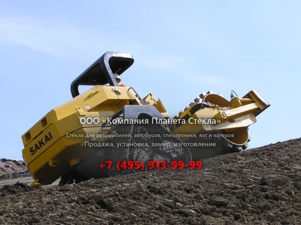 Стекло для грунтовых катков SAKAI CV550T