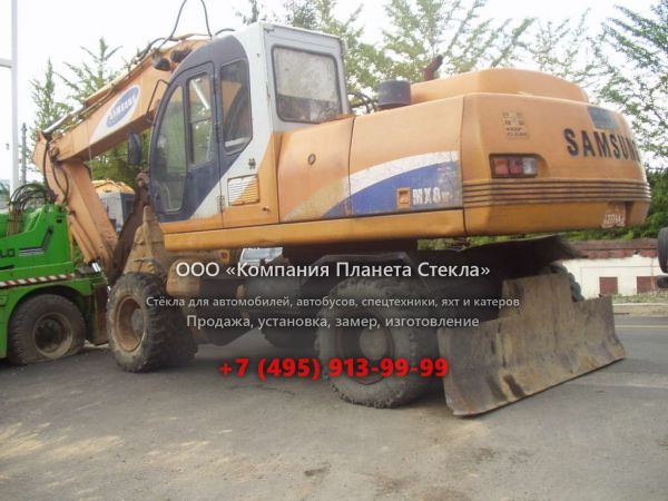 Стекло для гусеничных экскаваторов Samsung MX 8