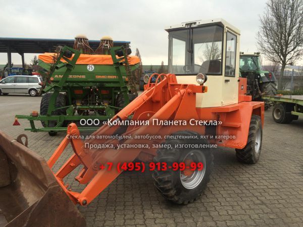 Стекло для колёсных погрузчиков Schaeff SKL830