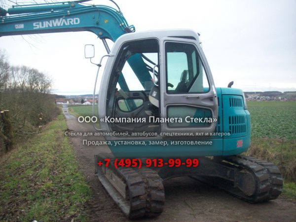 Стекло для гусеничных экскаваторов Sunward SWE 90