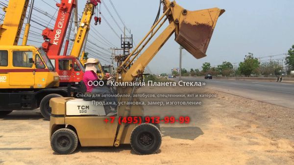 Стекло для фронтальных мини-погрузчиков TCM SD10