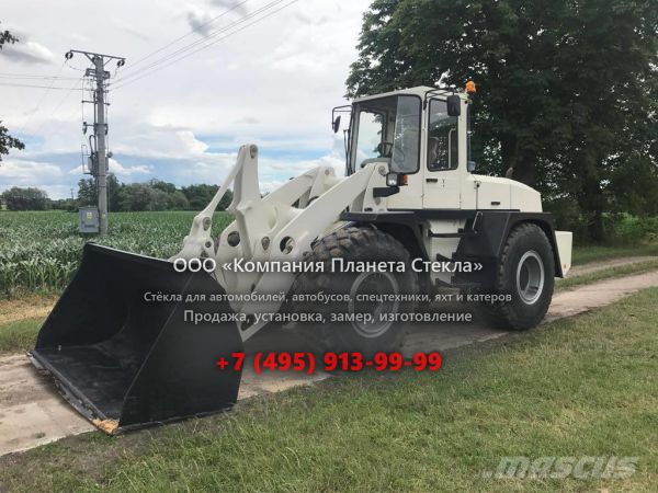 Стекло для колёсных погрузчиков Terex SKL873