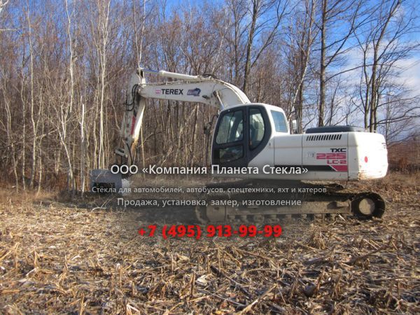 Стекло для гусеничных экскаваторов Terex TXC225 LC-2