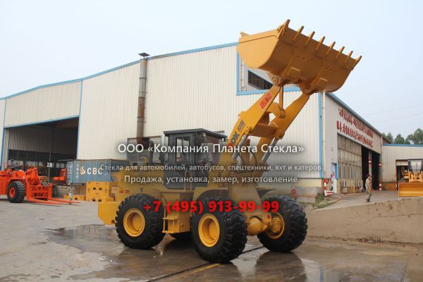 Стекло для колёсных погрузчиков Tota XZ656