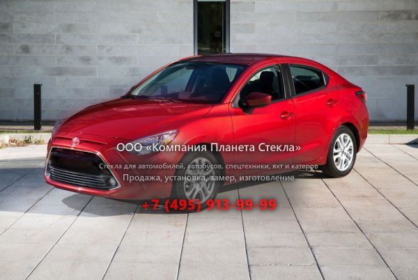 Стекло для Toyota Yaris седан 2015 - 2018, XP130 [2-й рестайлинг]