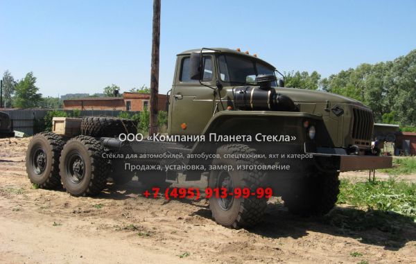 Стекло для шасси Урал 43203