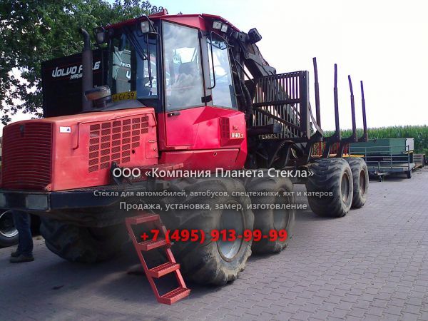 Стекло для форвардеров Valmet 640