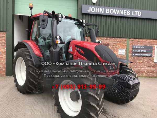 Стекло для тракторов Valtra N134 Versu