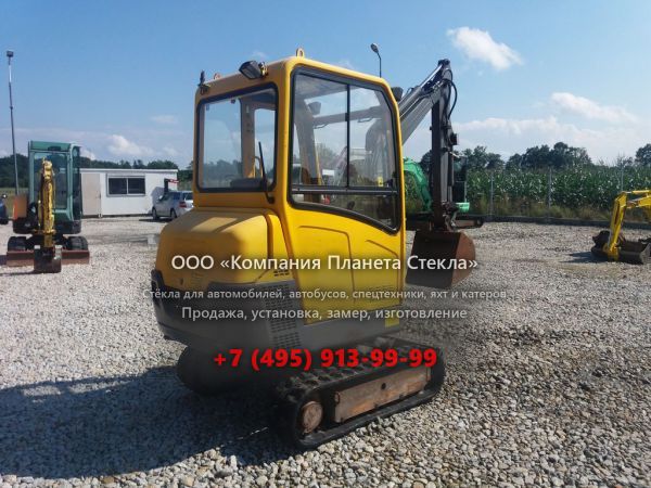Стекло для гусеничных мини-экскаваторов Volvo EC15 XTV