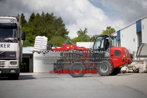 Стекло для фронтальных мини-погрузчиков Weidemann 4070 CX100