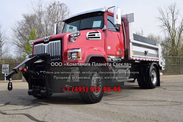 Стекло для тягачи седельных Western Star 4700 SF