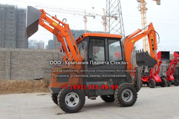 Стекло для фронтальных мини-погрузчиков YTO X200PZ-605Z