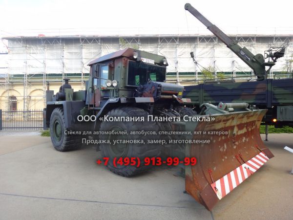 Стекло для бульдозеров Zettelmeyer ZD3000