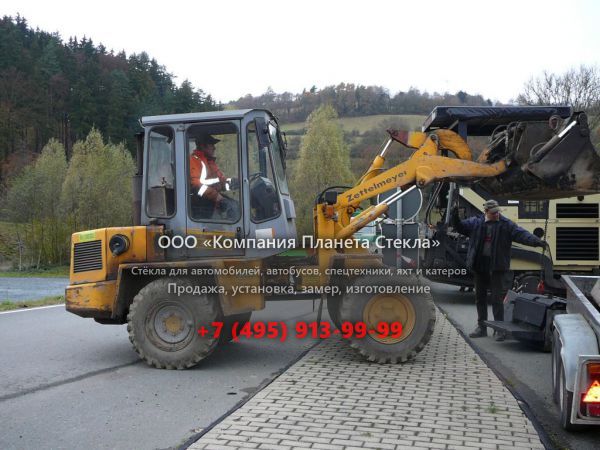 Стекло для фронтальных мини-погрузчиков Zettelmeyer ZL 502