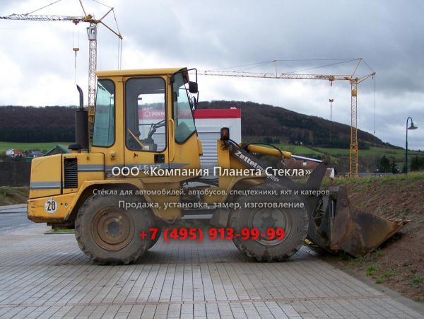 Стекло для фронтальных мини-погрузчиков Zettelmeyer ZL 602 Serie C