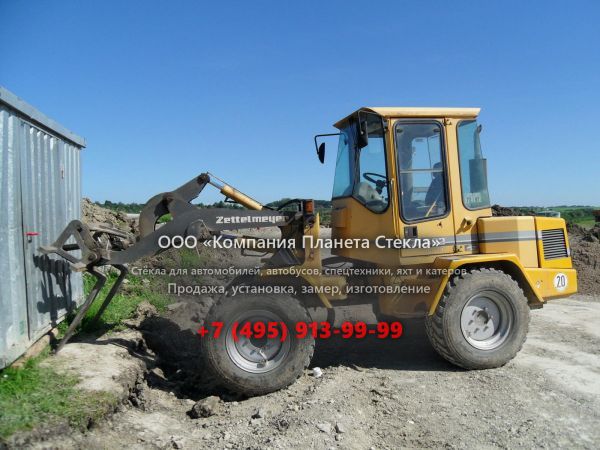 Стекло для фронтальных мини-погрузчиков Zettelmeyer ZL 602 Serie C
