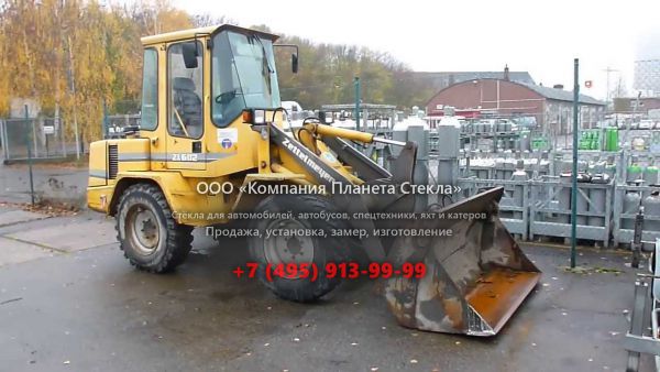 Стекло для фронтальных мини-погрузчиков Zettelmeyer ZL 602 Si