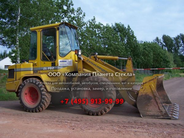 Стекло для фронтальных мини-погрузчиков Zettelmeyer ZL 702 Serie B